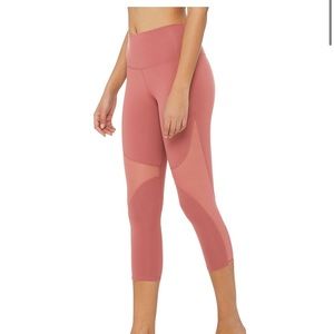 ALO HIGH-WAIST COAST CAPRI
